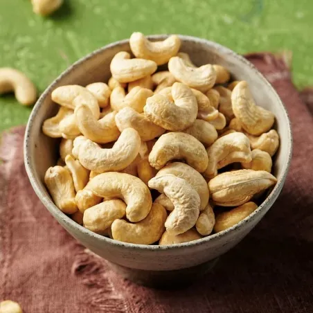 Cashew (ካሹ)